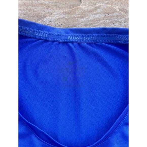 Nike Pro Women's Dry-Fit Long Sleeve Shirt Medium Fitted Activewear - Picture 2 of 3